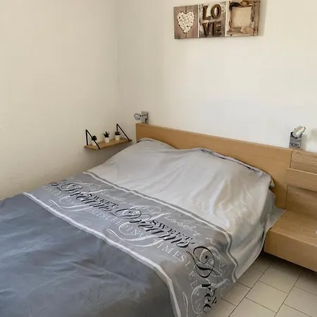 - Confortable T3 Climatise 6 Personnes Avec Garage - 150 M De La * Σετ