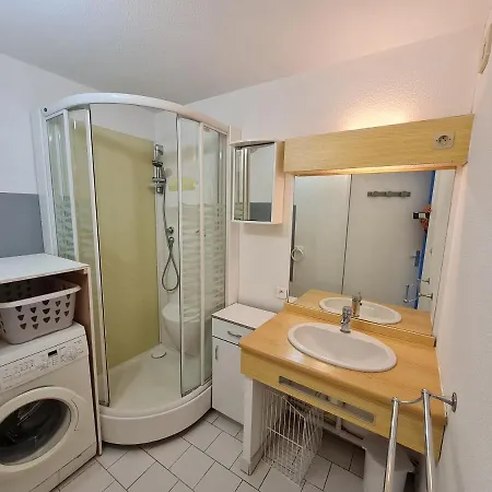 - Confortable T3 Climatisé 6 Personnes Avec Garage - 150 M De La Appartamento
