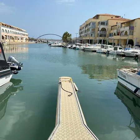- Confortable T3 Climatise 6 Personnes Avec Garage - 150 M De La
